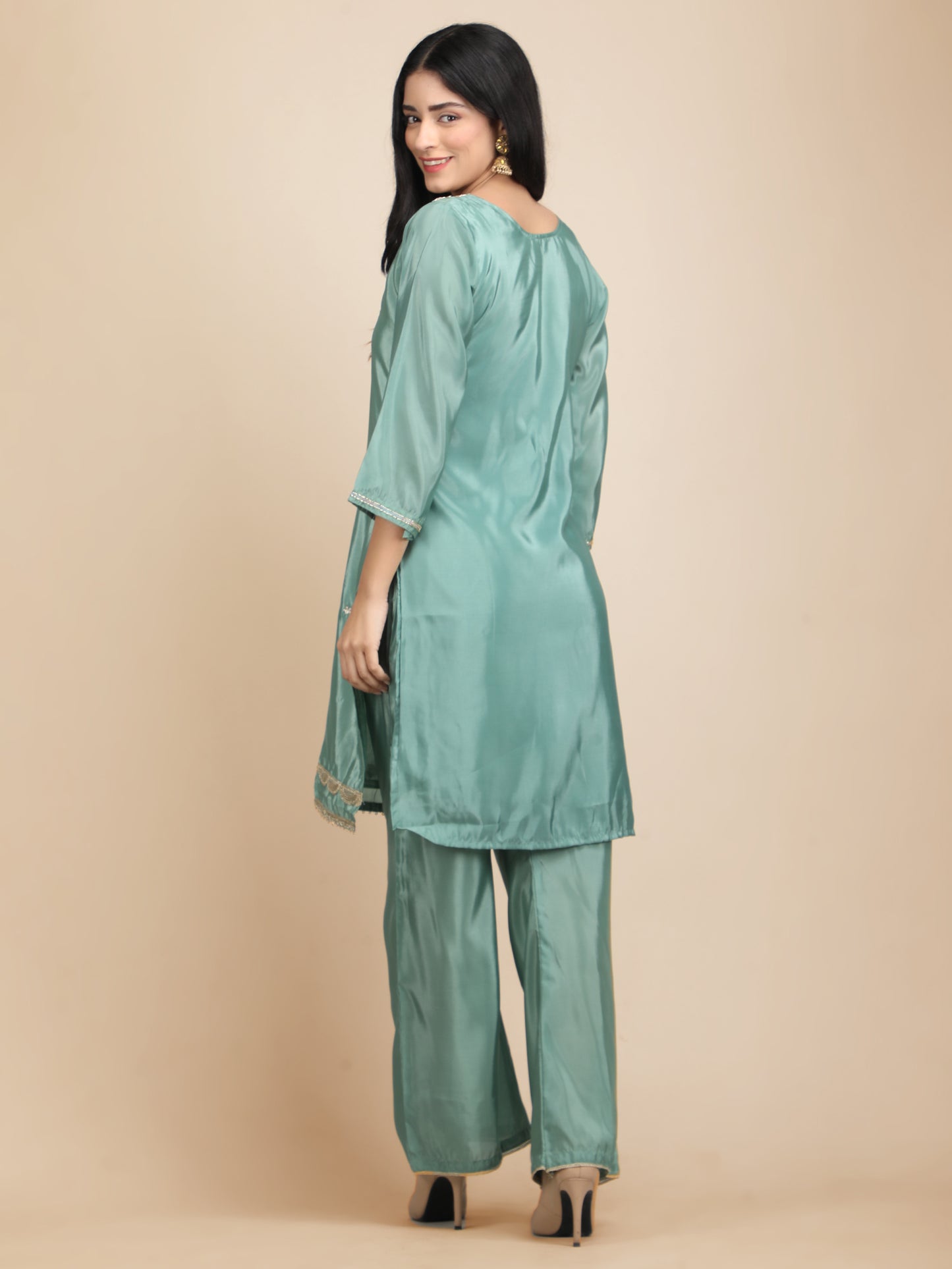 Exquisite Glass Silk hand Embroidery Co-ord Set