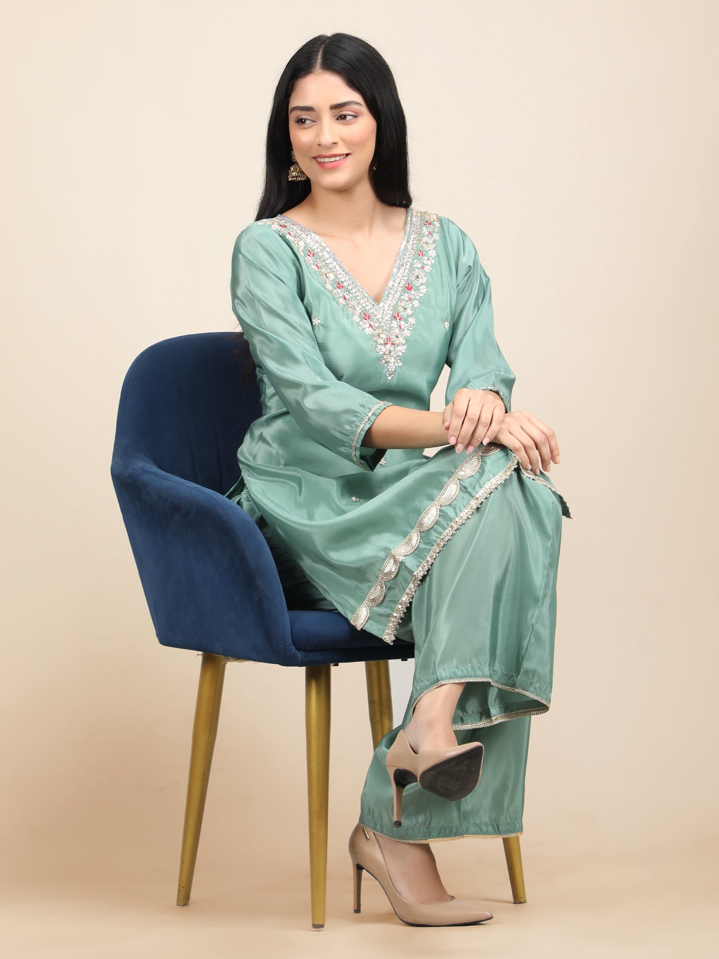 Exquisite Glass Silk hand Embroidery Co-ord Set