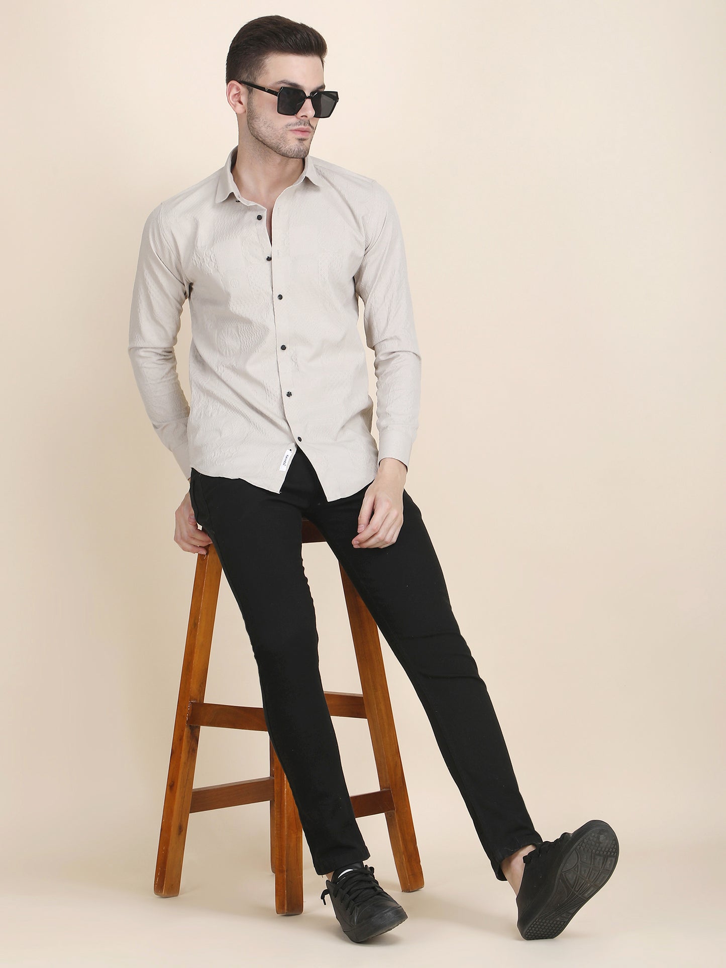 Men Plain Jacquard Slim Fit Casual Shirt